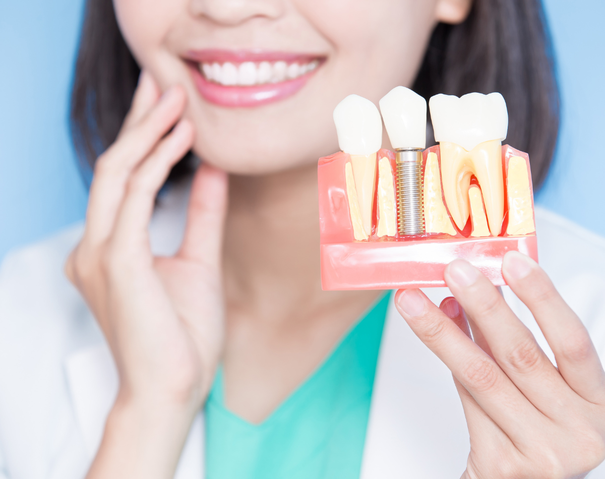 https://stardentalyyc.ca/wp-content/uploads/2025/03/Star-Dental-Calgary-NE-Dentist-working-2.png